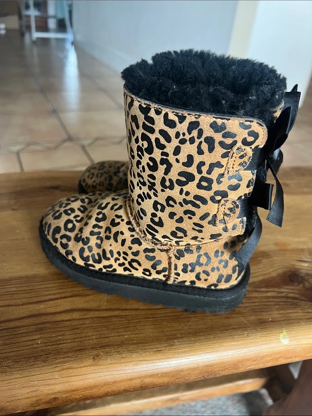 UGG cozy kids